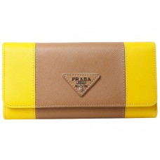Kožená peněženka Prada Saffiano Tri-Fold žlutá s khaki