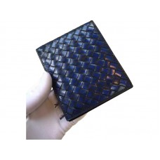 Bottega Veneta Bi-Fold Peněženka v Pacific Intrecciato Leštěné černé