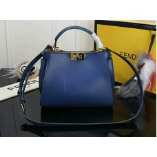Kožená kabelka Fendi Peekaboo Essential z telecí kůže, modrá