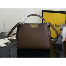 Kožená kabelka Fendi Peekaboo Essential z telecí kůže tmavě hnědá