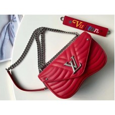 Kožená kabelka Louis Vuitton New Wave s řetízkem Mm m51943