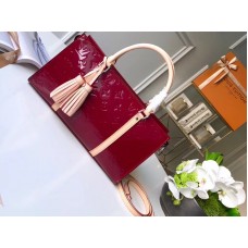 Kabelka Louis Vuitton Monogram Vernis Neo Triangle Wine m96052